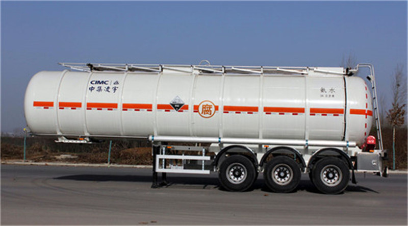 2018危險品運輸車輛九大新政，危險品物流行業(yè)須知