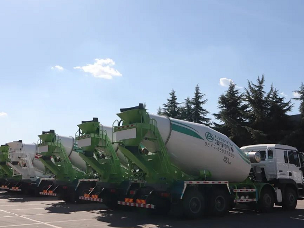 【重卡新聞】3月重卡銷量23萬(wàn)，再次刷新世界紀(jì)錄！來(lái)看各廠家具體表現(xiàn)