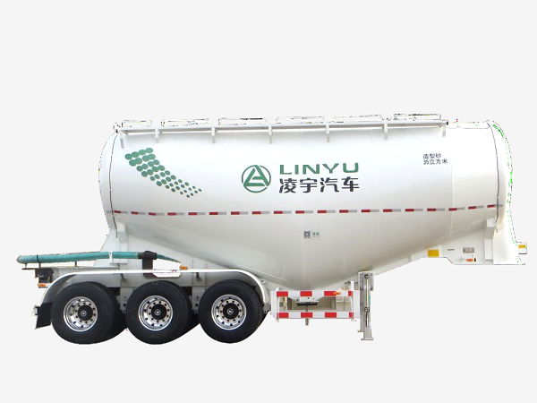 罐通天下，砼筑未來，中集凌宇50臺法規(guī)版攪拌車交付河北大客戶