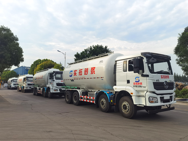 一分信任，十分責(zé)任，中集凌宇粉罐車交付六年老客戶！