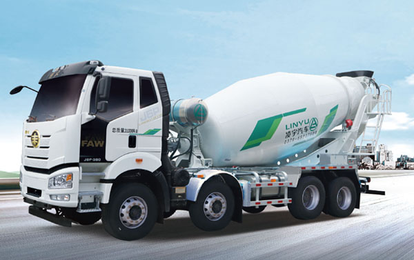 混凝土攪拌車的報(bào)廢年限是多久